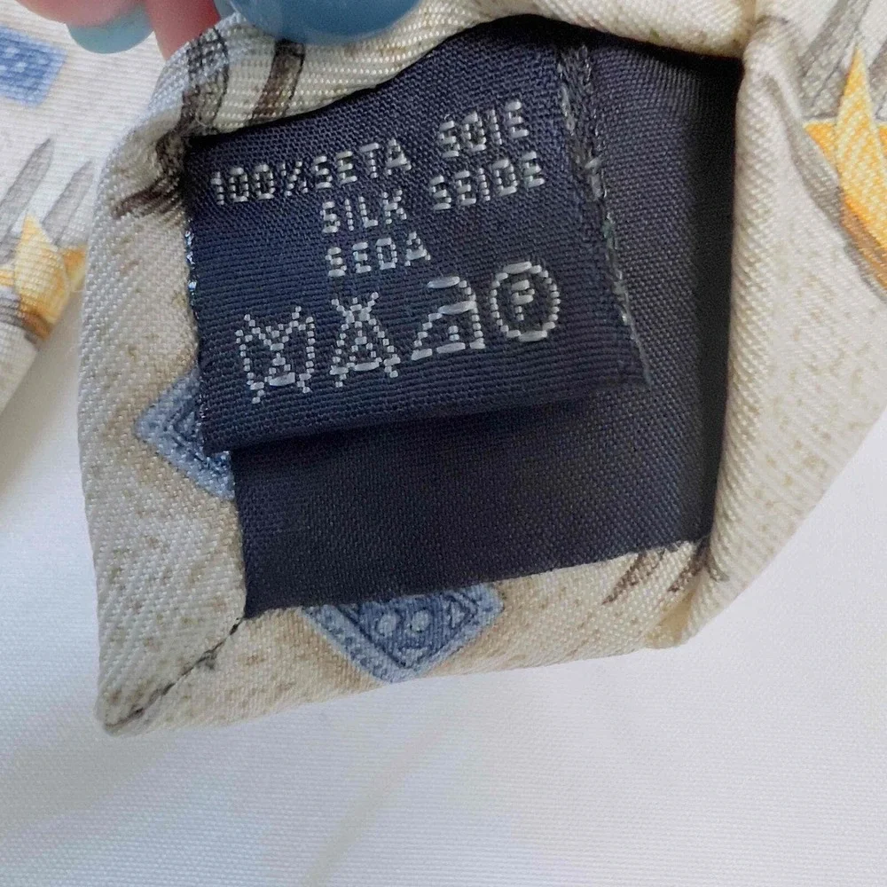 Burberry Size M Tie‎ Silk Sailboats Printed Pattern Multicolor 3.5